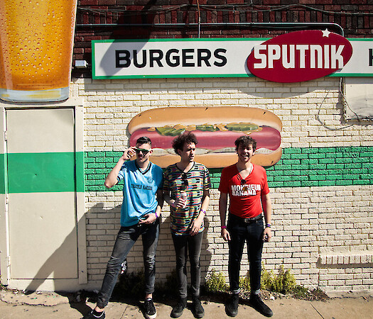 The Parrots California Tour