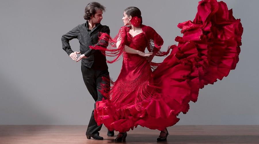 Flamenco Vivo: Poema de Andalucia