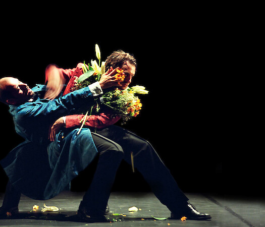 La Intrusa Danza at Defribillator Performance Art Gallery in Chicago