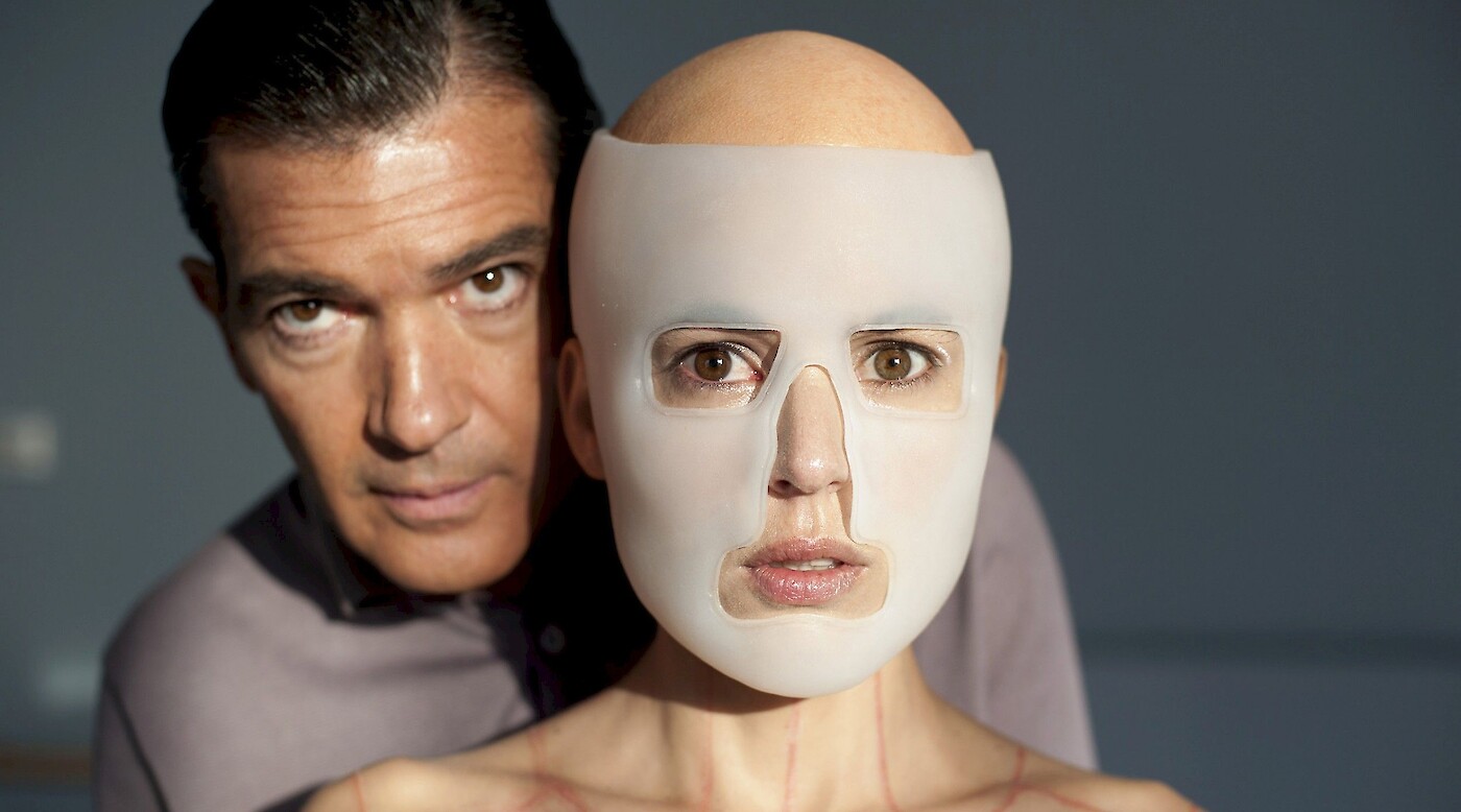 Cine-Club: La Piel que Habito (The Skin I Live In)