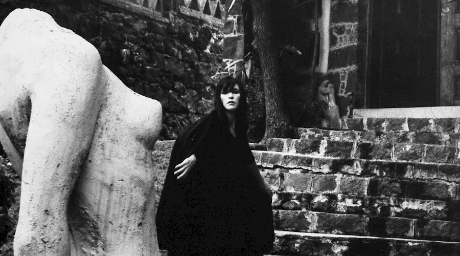 The Photo Stories of Kati Horna in the Illustrated Press