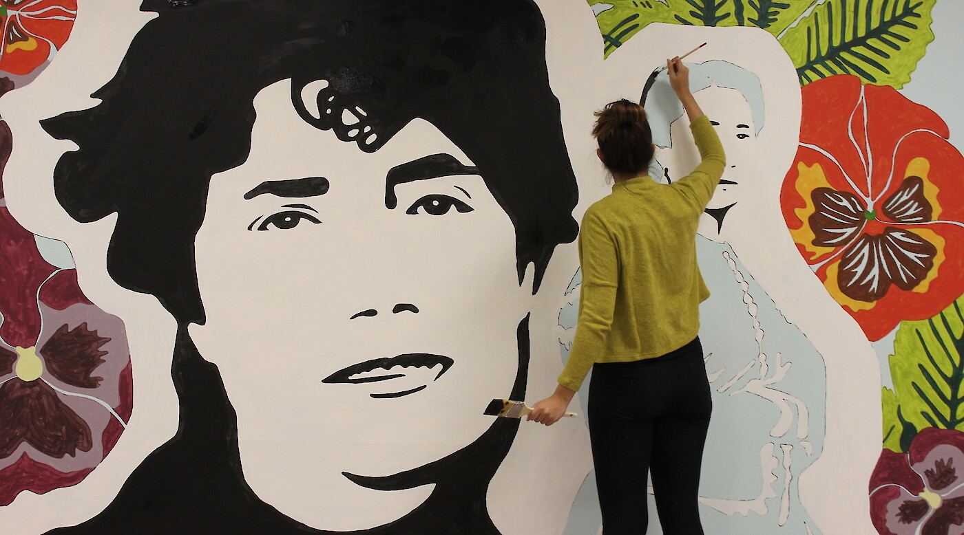 Opening of a mural about Rosalía de Castro