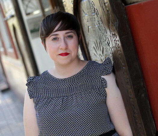 Elena Medel at Maraton de la Poesia
