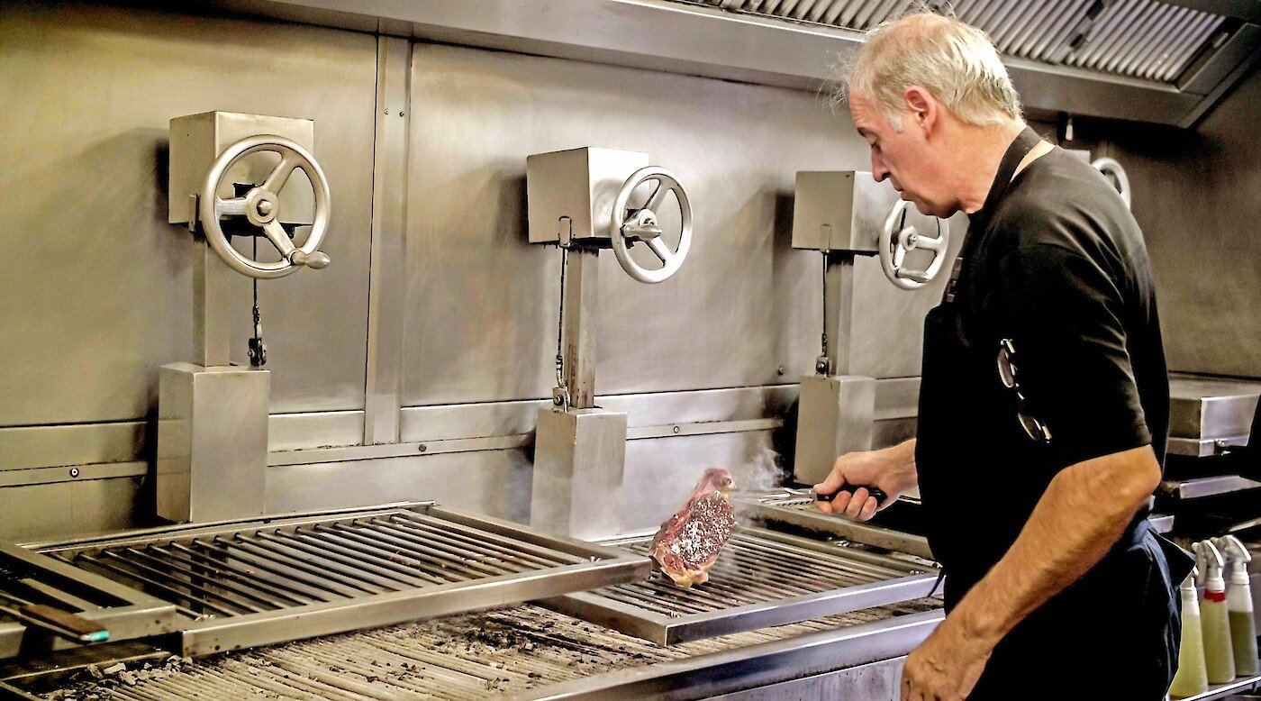 The Txoko Experience. The Secret Culinary Space of the Basques