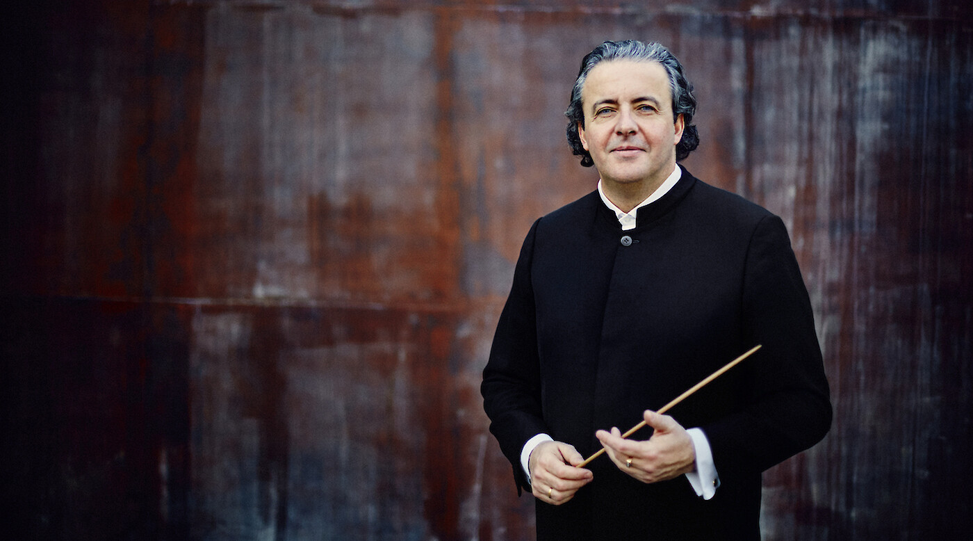 Juanjo Mena at National Symphony Orchestra