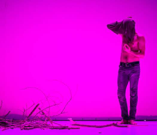 Cabeza by Daniel Abreu Dance Company
