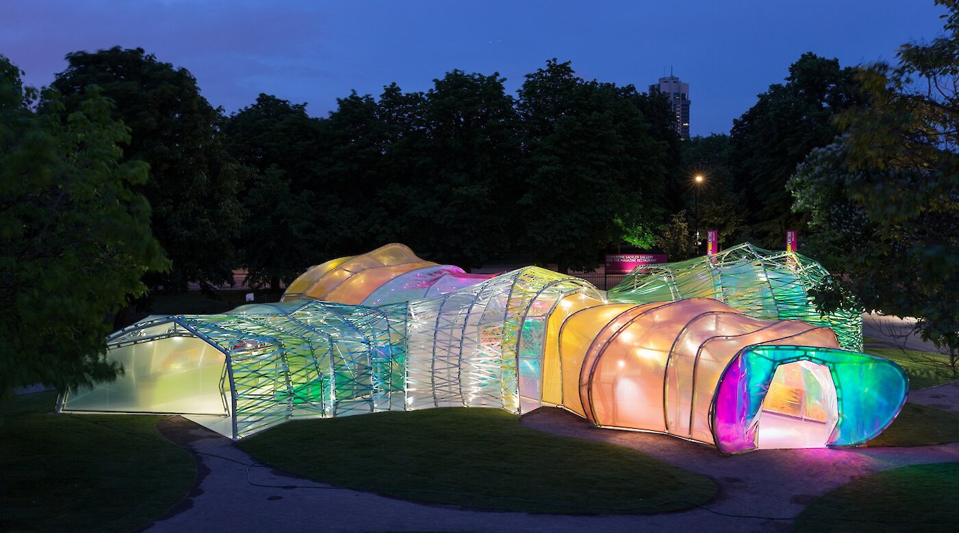 The second home serpentine pavilion by SelgasCano