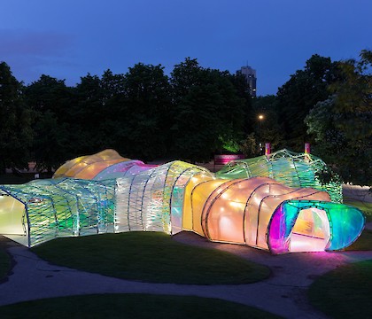The second home serpentine pavilion by SelgasCano
