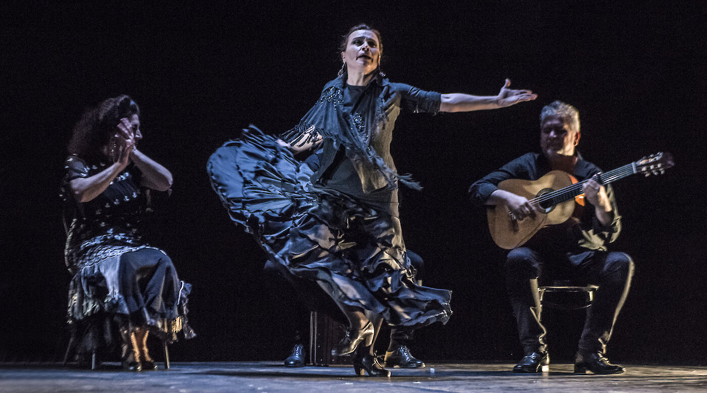Entre Tú y Yo by Soledad Barrio & Noche Flamenca