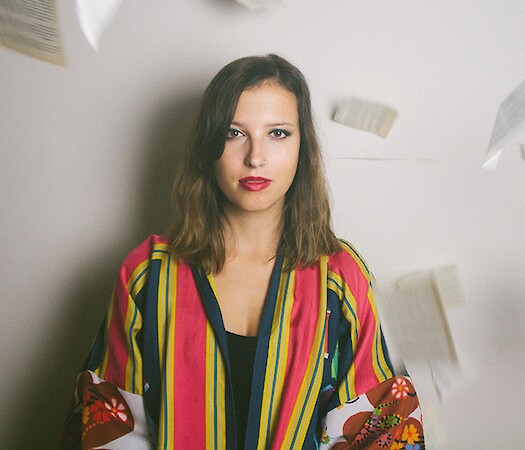 Se Buscan Poetas Women's Day