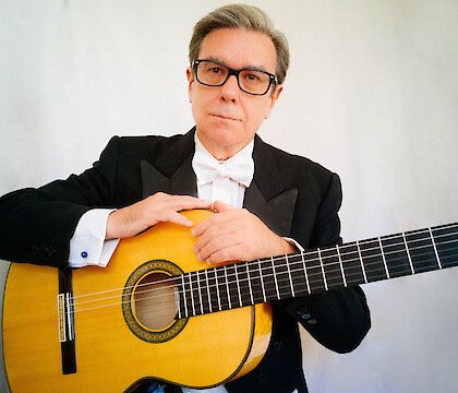 Isaac Albéniz & The Guitar by José Luis Martínez