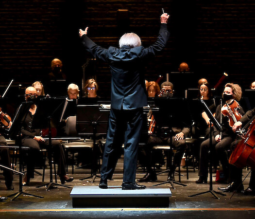 Amazing Grace: In Paradisum